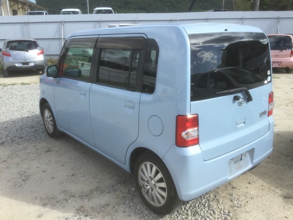 Daihatsu move conte