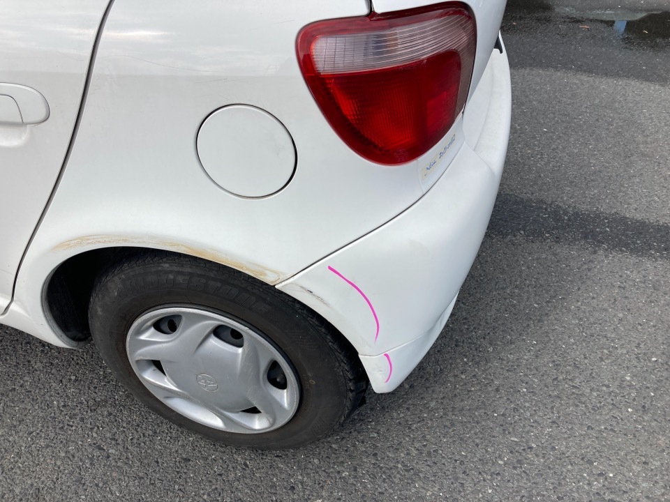 ヴィッツ 部品取り車 NCP13 ヴィッツ RS 1NZFE 部品取り車入りました！パーツのお問い合わせ