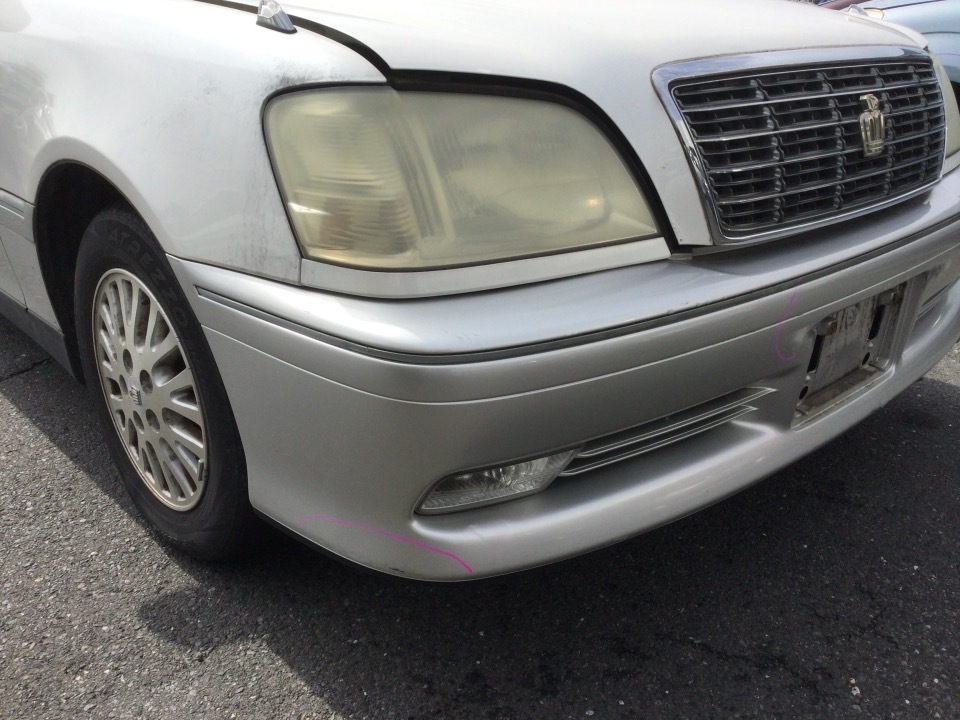 トヨタ・クラウン金属製灰皿／関東自動車工業株式会社製造（トヨタグループ傘下）。 トヨタ最高益の中、系列サプライヤー13社の業績まるっと早わかり