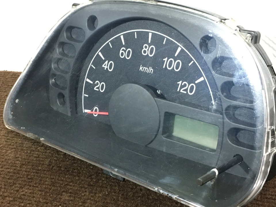 831273 キャリイ DA63T スピードメーター 34101-67HD0(計器、追加メーター本体)｜売買されたオークション情報、yahooの商品情報をアーカイブ公開 - オークファン