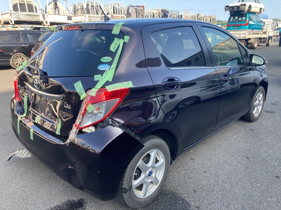 トヨタ ヴィッツ トヨタ、「ヴィッツ」一部改良で昼間の歩行者を検知できる「Toyota