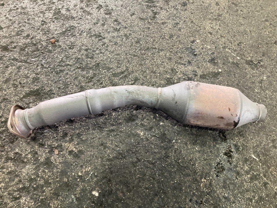 18クラウン触媒(BB) 18クラウン触媒(BB) Yahoo!オークション -「18クラウン」(触媒