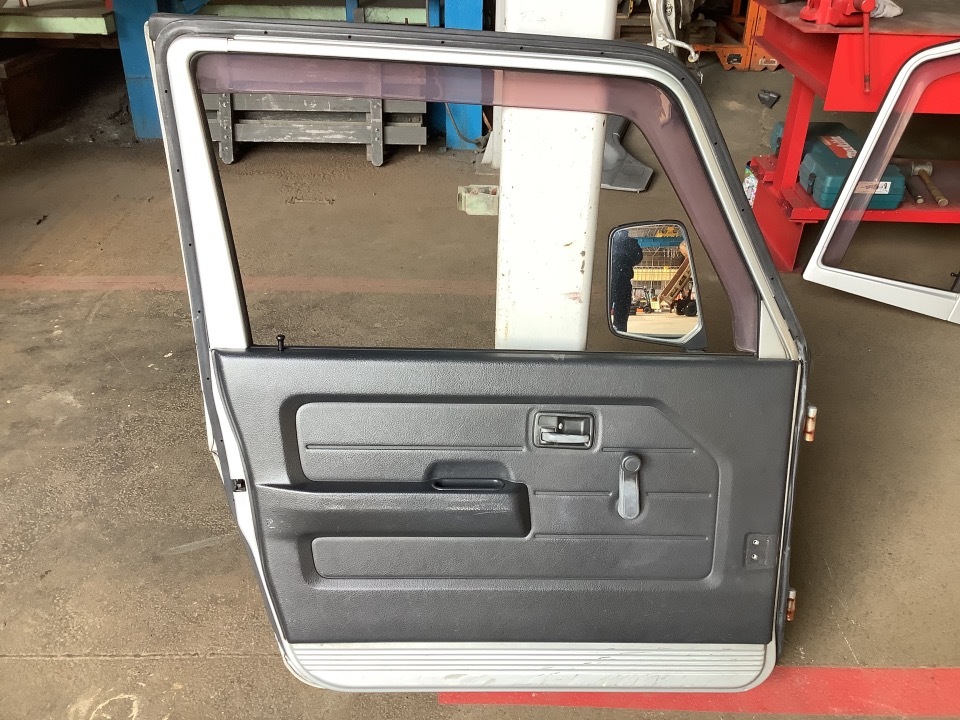 邦楽 DOOR Amazon.co.jp: DOOR(初回受注限定生産)(DVD付): ミュージック