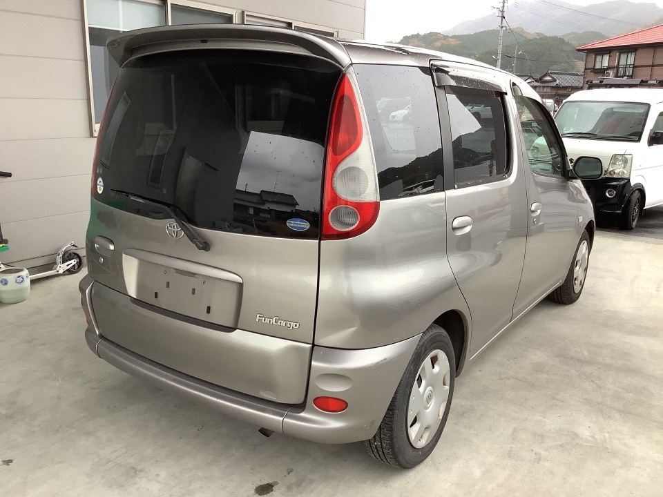 GAPRAS トヨタ ファンカーゴ - 商品詳細 - SP328722