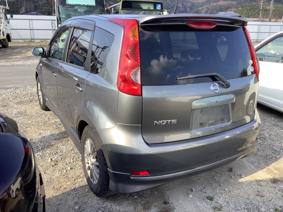 GAPRAS 日産 ノート - 商品詳細 - SP329379