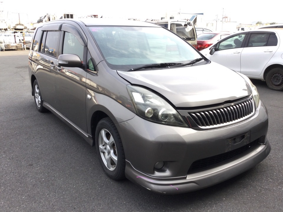 TOYOTA ISIS（シルバー) ディスプレイモデル TOYOTA ISIS（シルバー) ディスプレイモデル TOYOTA ISIS