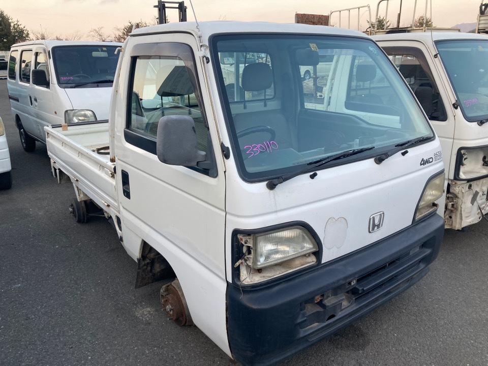 HONDA アクティ　　 No Reserve: 1998 Honda Acty SDX Pickup 4WD 5-Speed for sale on BaT