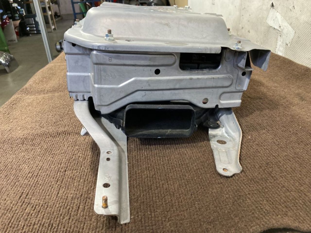 XenonZcar.com Z31 Parts Fiche MANIFOLDS - INTAKE/EXHAUST