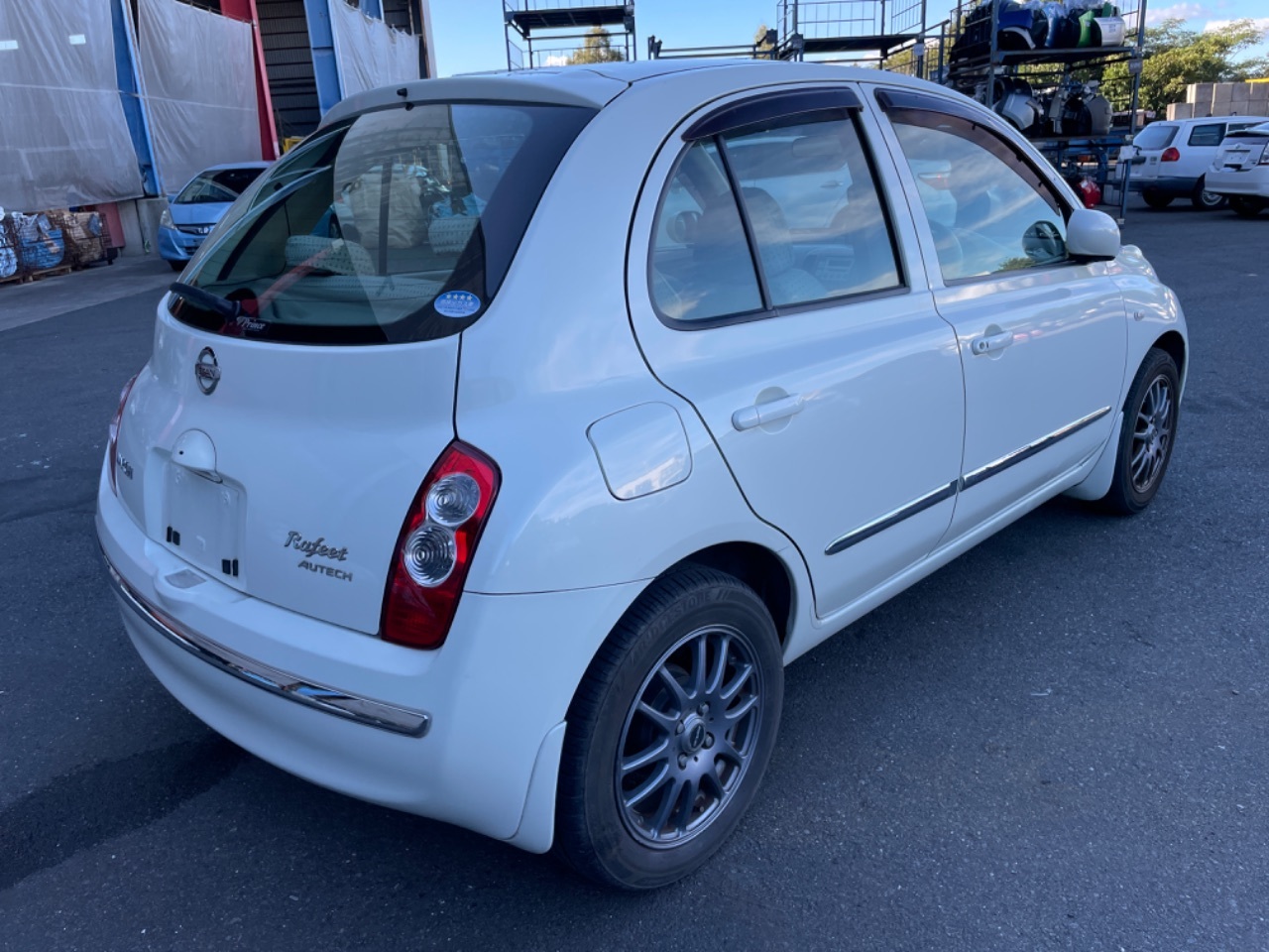 GAPRAS 日産 マーチ - 商品詳細 - SP339075