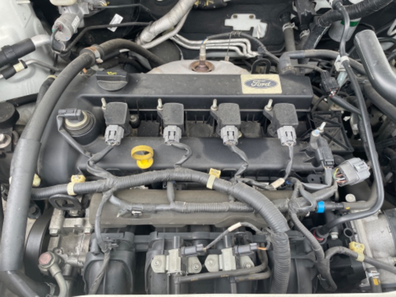 フォード　エスケープ　純正　マフラー　ABA-LFAL3F 型式：ABA-LFAL3P（フォードエスケープ）のグレード一覧 | 中古車情報