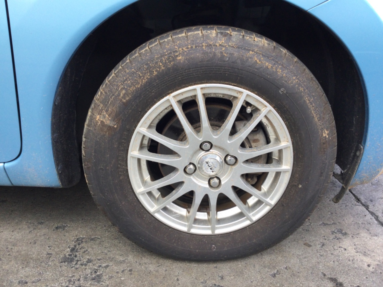 ノートリア　ffr 日産ノート リアバンパー交換｜グーネットピット