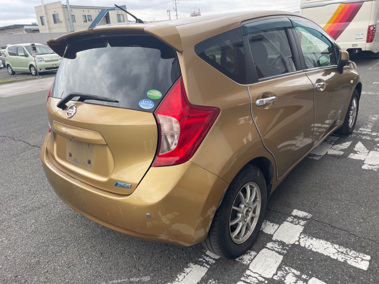 GAPRAS 日産 ノート - 商品詳細 - SP343980