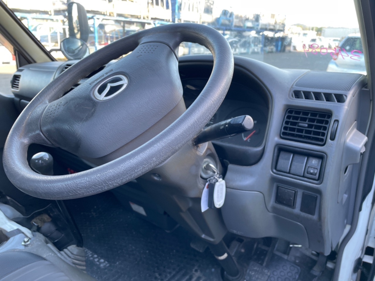 GAPRAS マツダ ボンゴトラック - 商品詳細 - SP345084