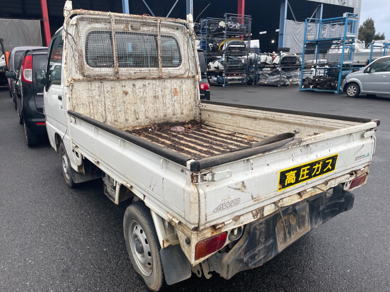 部品取り　不動　スバル　サンバー　ダンプ 部品取車・部品取車:スバルサンバートラック・ご成約・オート