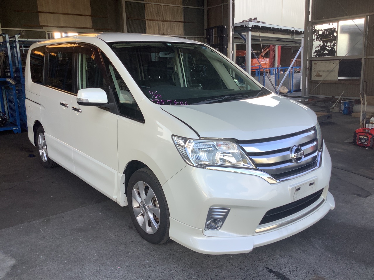 GAPRAS NISSAN Serena - Product detail - SP357546