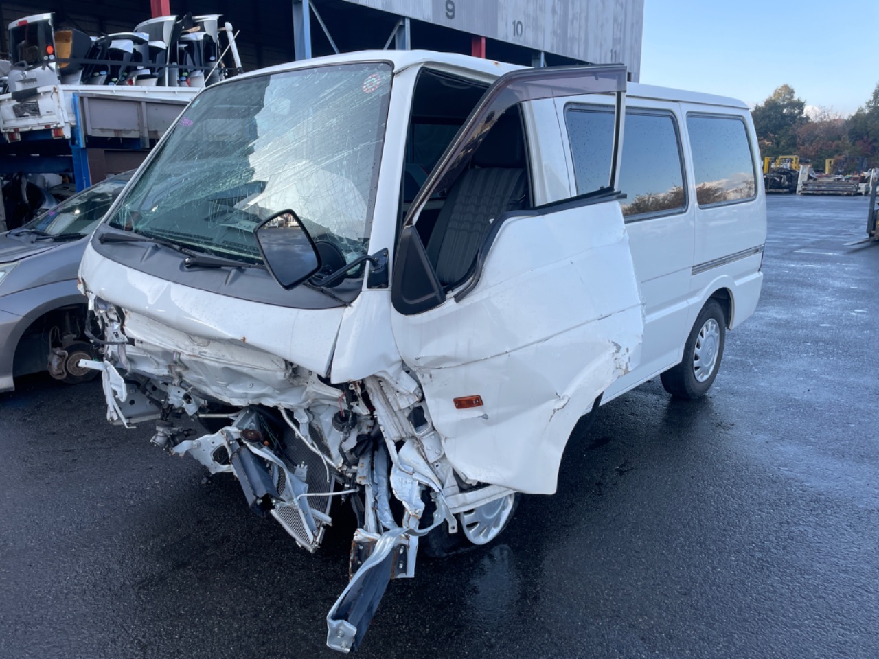 GAPRAS マツダ ボンゴ - 商品詳細 - SP358397