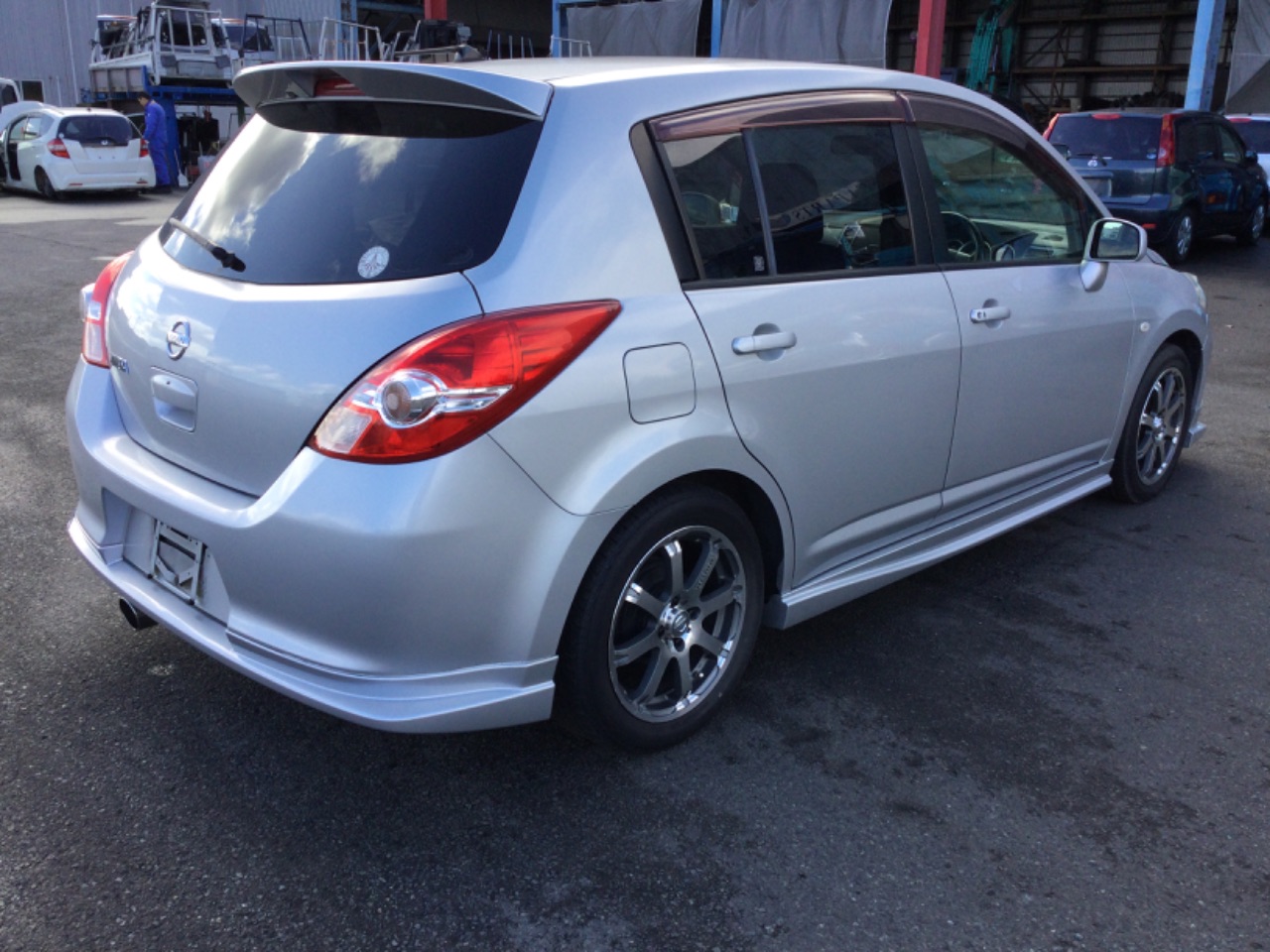 GAPRAS 日産 ティーダ - 商品詳細 - SP358477