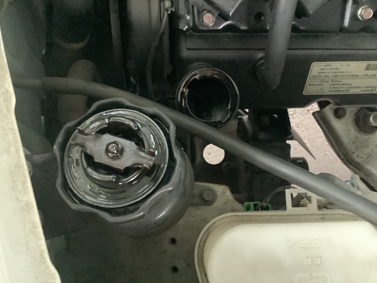 クリッパー u71v 3AT 訳アリ DX U71V クリッパーバン（日産）の価格・スペック情報{平成22