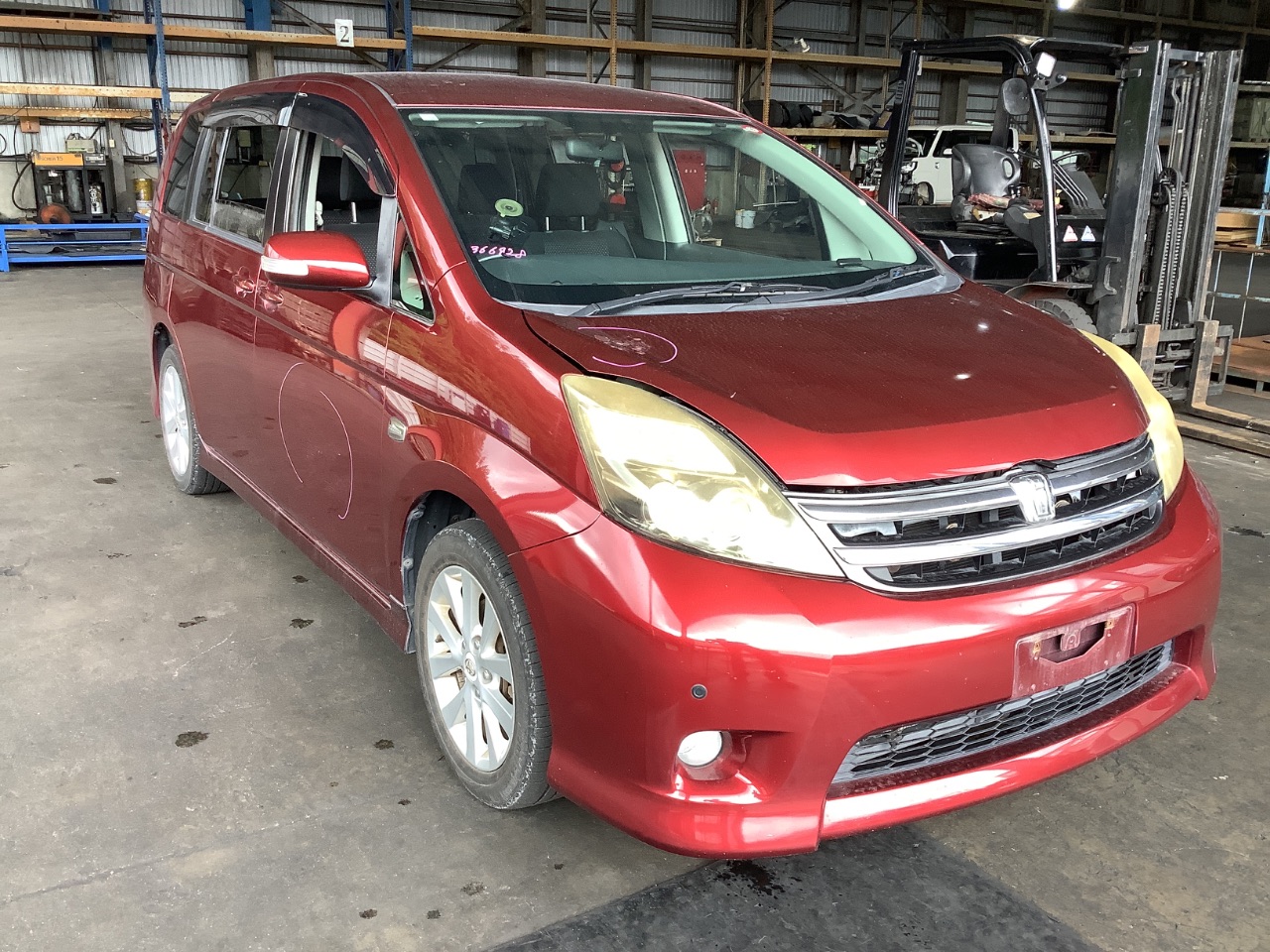 【KBT】アイシス ANM10W フロント 右 ハブ 1AZFSE アイシス DBA-ANM10G フロントバンパー G 1AZ-FSE 070 52119-44420-A0