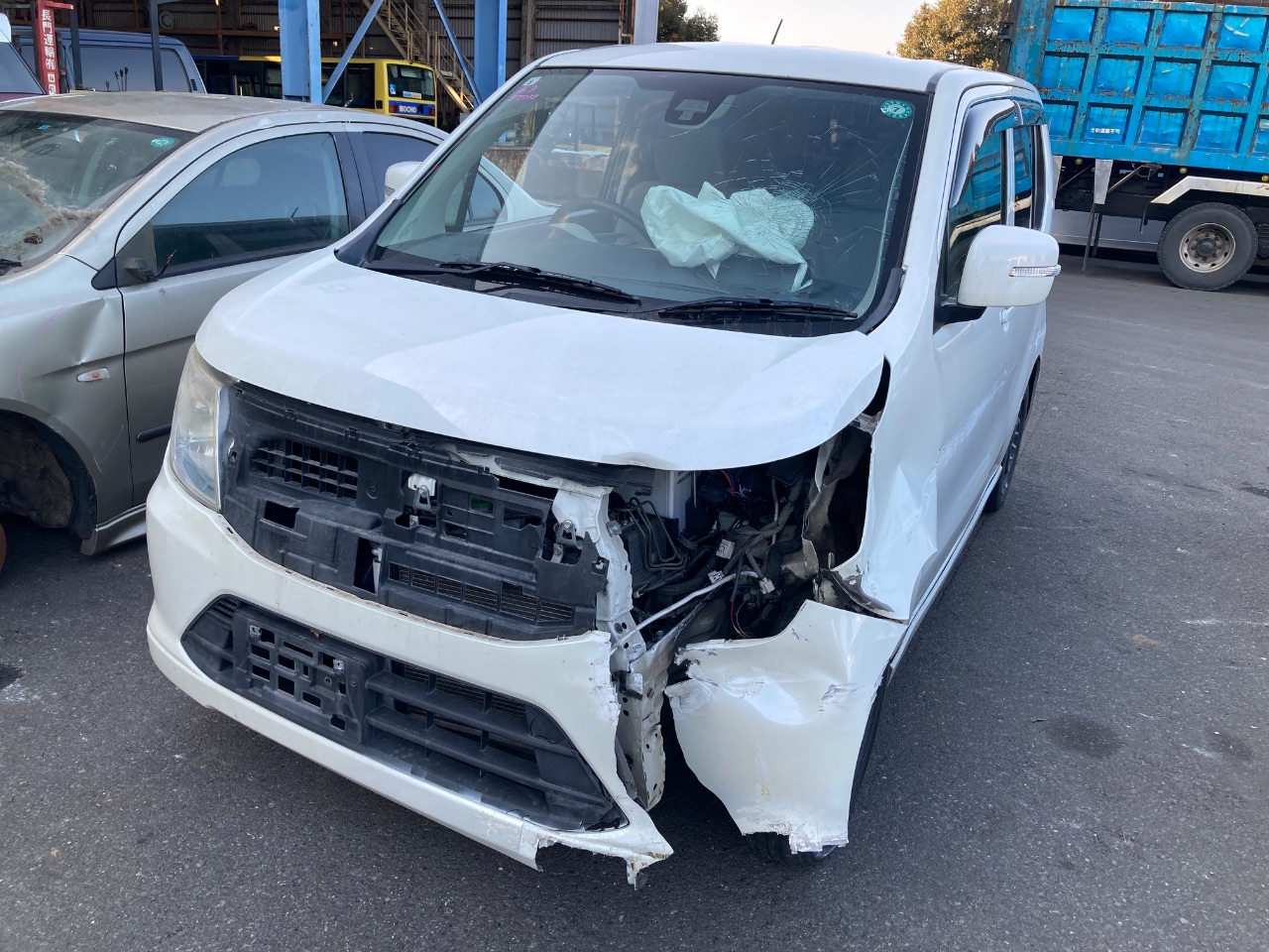 スズキ ワゴンR Ref:SP378238 2/15