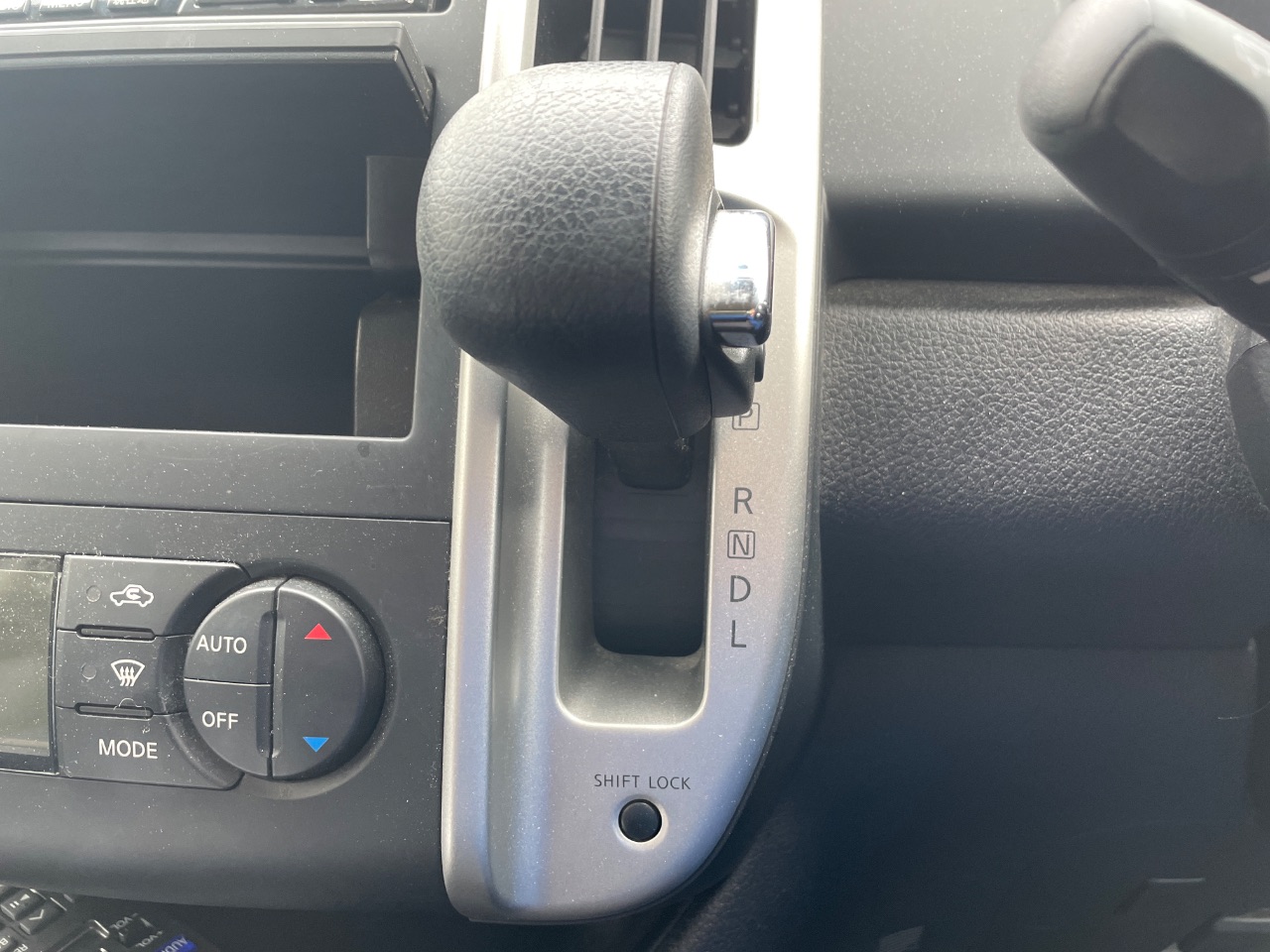 GAPRAS NISSAN Serena - Product detail - SP384830