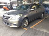 日産 ラティオ  1/23